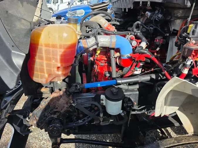 2020 NAVISTAR INTERNATIONAL MV607 (4X2)