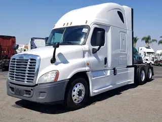 2016 Freightliner Cascadia 125SLP