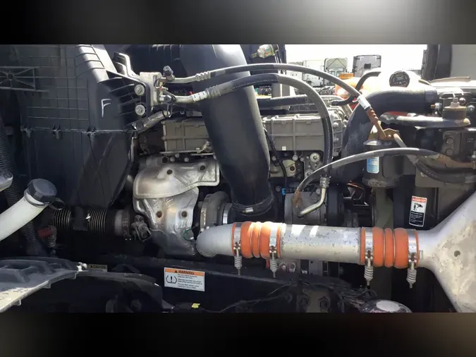 2022 Freightliner Cascadia 126