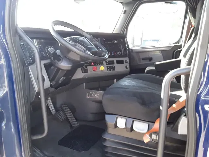 2020 FREIGHTLINER/MERCEDES NEW CASCADIA PX12664