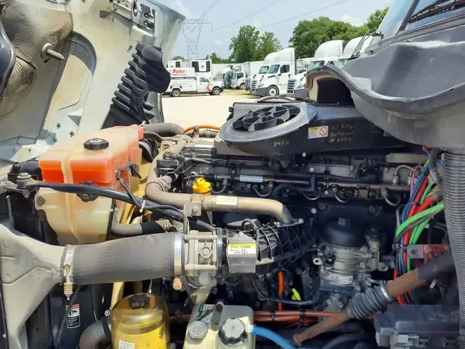 2016 FREIGHTLINER CASCADIA 125ca7e2f4780ffec6aa09c9ac1ca48bb20