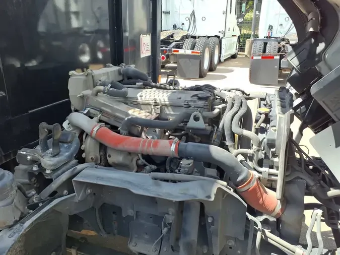 2019 ISUZU NPR