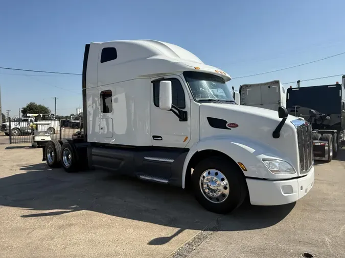 2022 Peterbilt 579