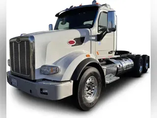 2020 Peterbilt 567