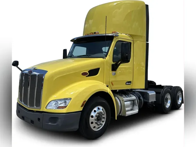 2021 Peterbilt 579ca8ac04122e12c12567d1265610f8779