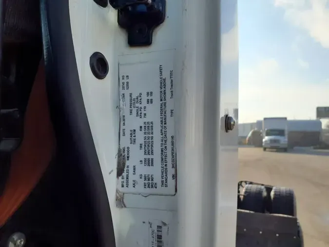 2019 NAVISTAR INTERNATIONAL LT625 DAYCAB T/A