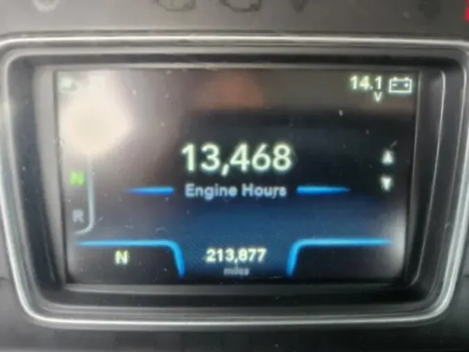 2020 International LT625ca8f20bda759349b0b681a42b8e7f29f