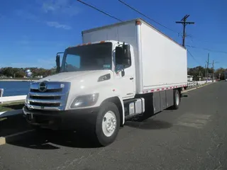 2018 HINO 338