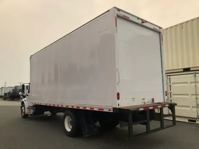 2021 FREIGHTLINER/MERCEDES M2 106