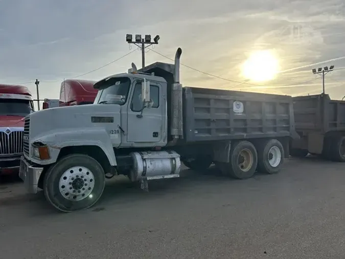 2006 MACK CHN613ca96eaf76dba00892c08ed5a932611bd