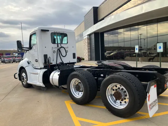 2020 Kenworth T680