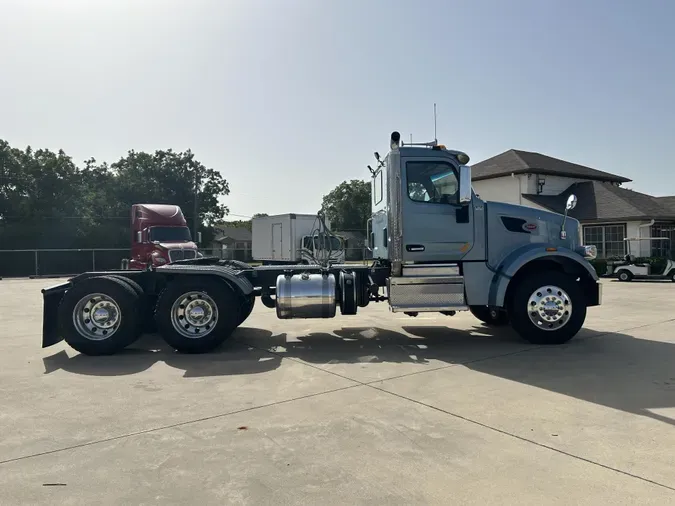 2021 Peterbilt 567