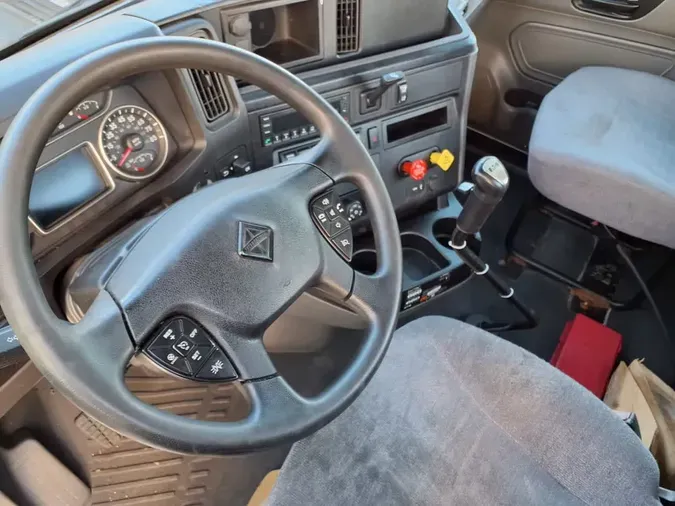 2021 NAVISTAR INTERNATIONAL LT625 DAYCAB S/A