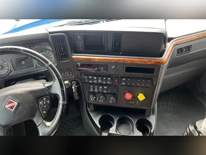 2020 INTERNATIONAL LT