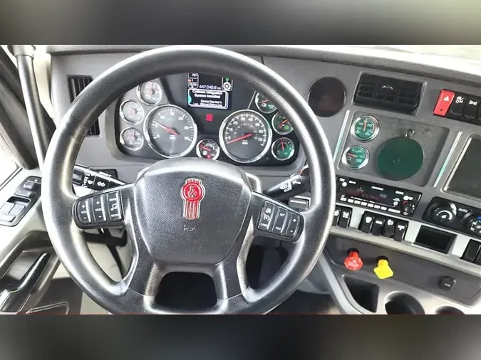 2022 KENWORTH T680caa159ccfa63ede1e68145f779588139