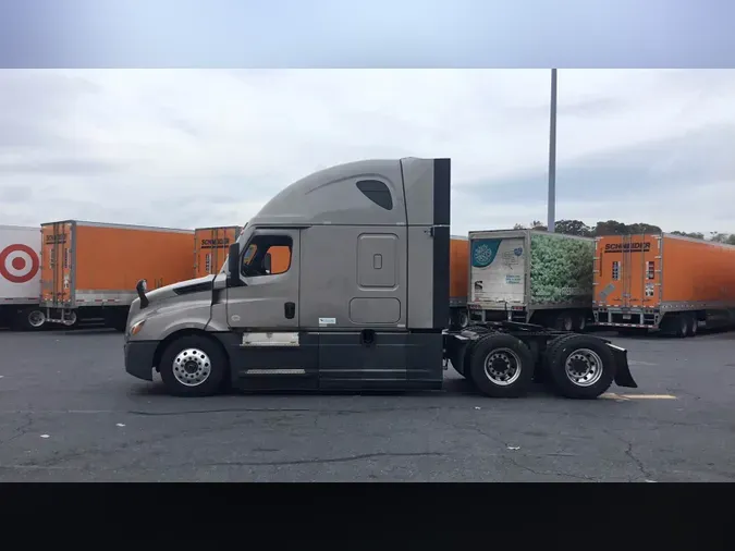 2024 Freightliner Cascadia 126