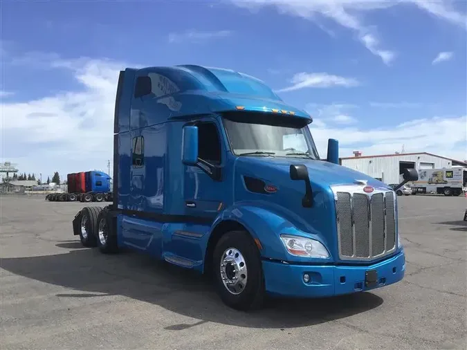 2022 PETERBILT 579