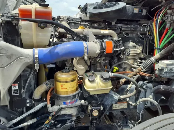 2020 FREIGHTLINER CASCADIA 125