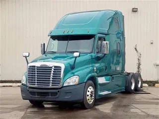 2017 FREIGHTLINER CASCADIA 125