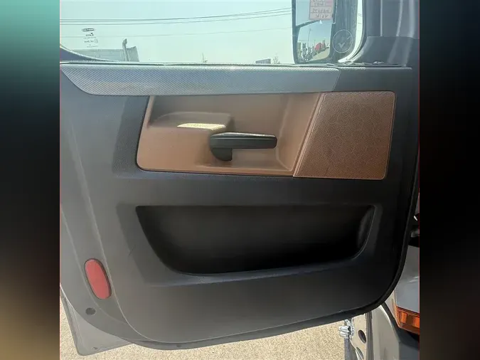 2022 FREIGHTLINER CA126
