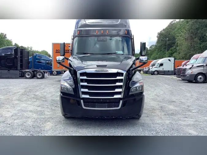 2020 Freightliner Cascadia
