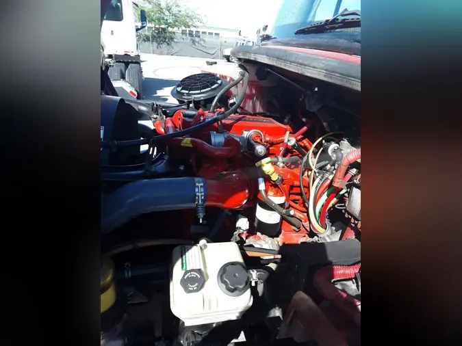 2018 FREIGHTLINER/MERCEDES M2 106