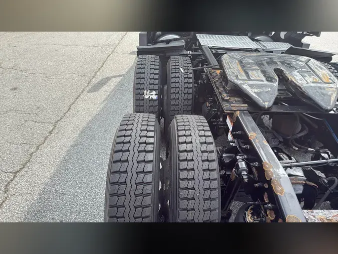 2022 Freightliner Cascadia 126caaf2b04caa742866ed1cf090812dcb0