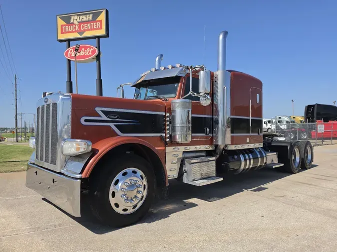 2016 Peterbilt 389