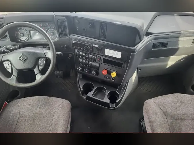 2019 NAVISTAR INTERNATIONAL LT625 SLPR CAB