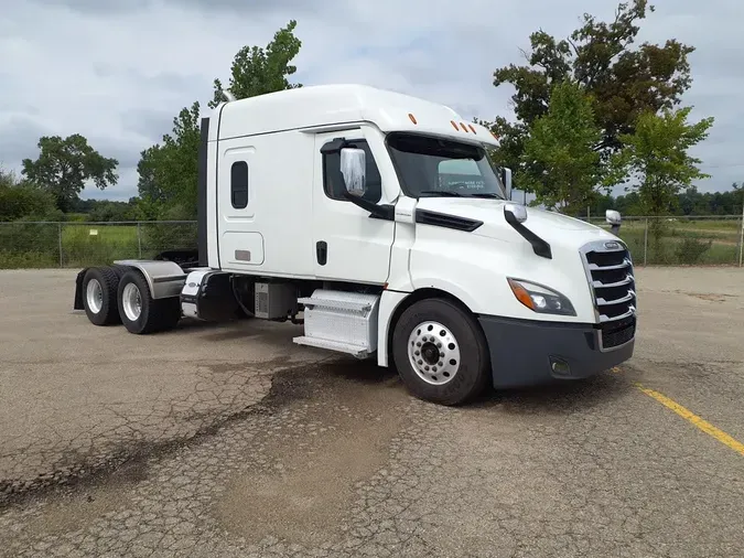 2020 FREIGHTLINER NEW CASCADIA PX12664