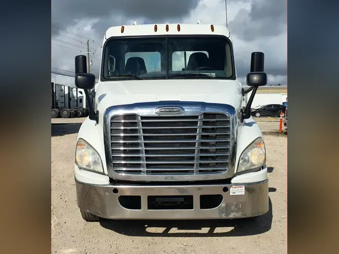 2018 FREIGHTLINER CASCADIA 125