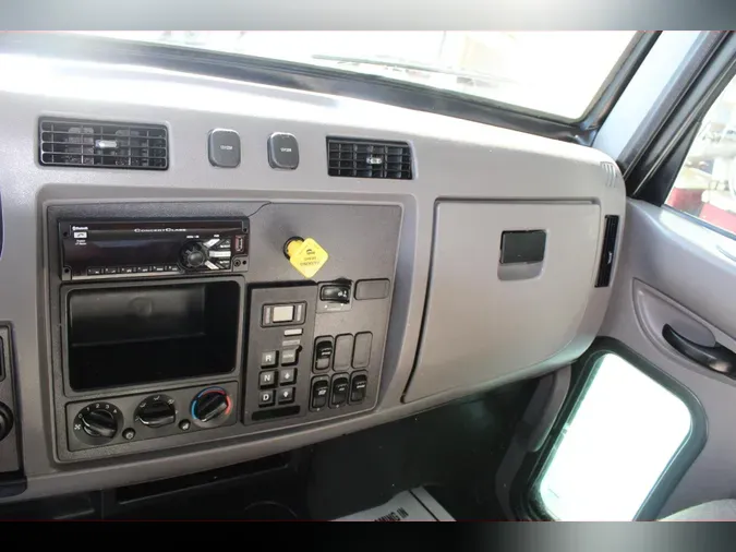 2020 Peterbilt 337cab47fa9588c90172590800847abe02f