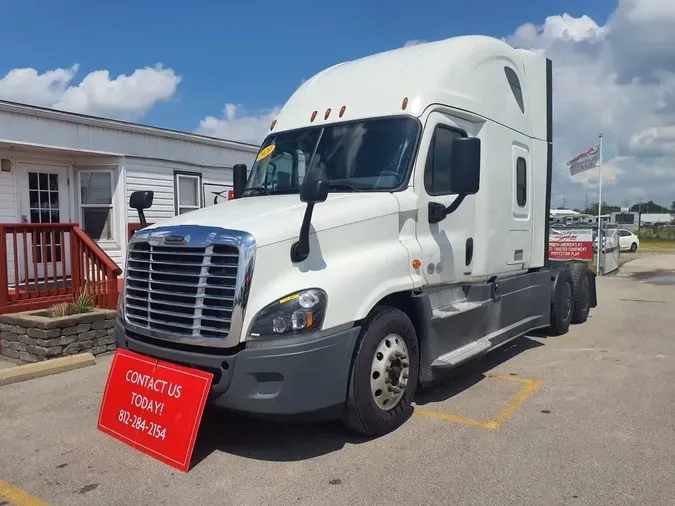 2020 FREIGHTLINER CASCADIA 125cab6b8768349641806c57b3775228120