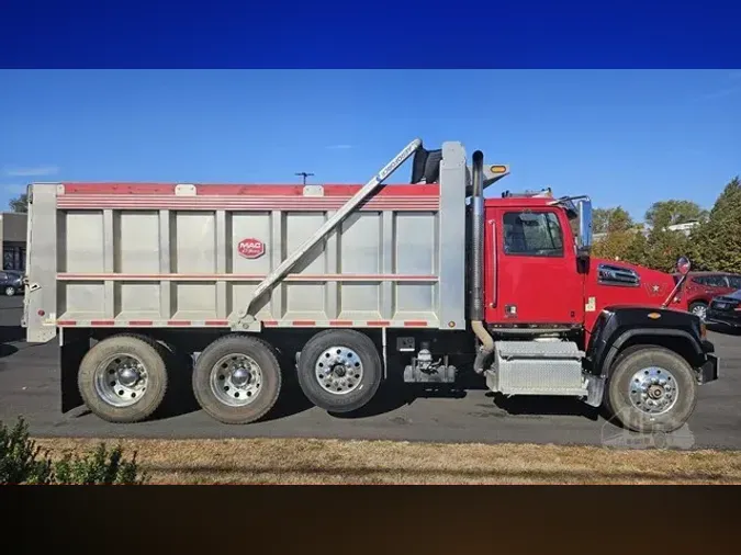 2020 WESTERN STAR 4700