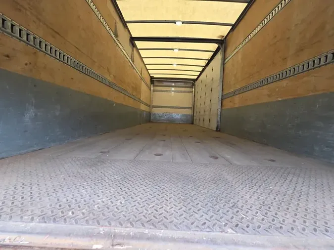 2019 FREIGHTLINER/MERCEDES M2 106