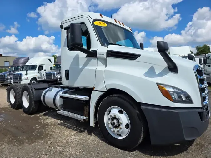 2018 FREIGHTLINER NEW CASCADIA PX12664
