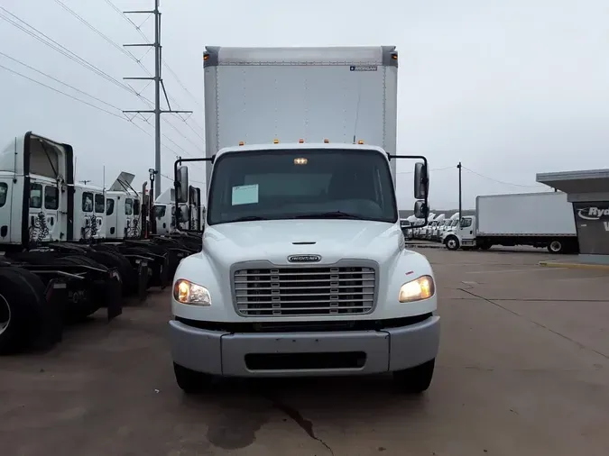 2018 FREIGHTLINER M2 106