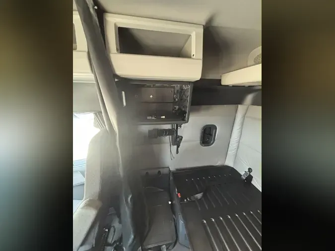 2020 Freightliner Cascadiacac05c203b6dee5222babc8bd1a367af