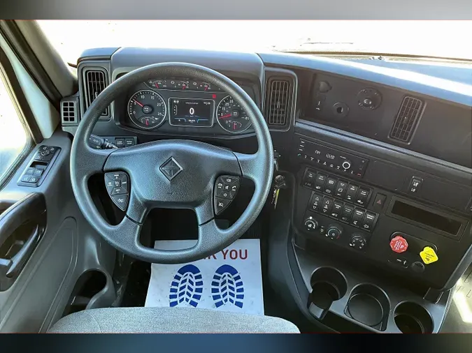 2022 INT LT625 6x4