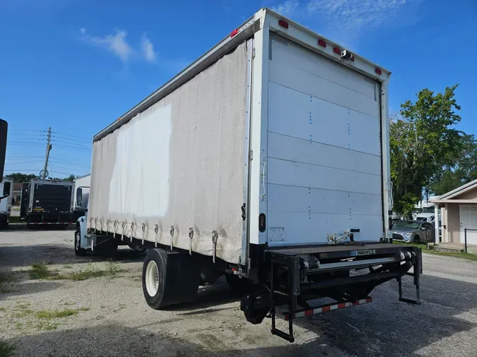 2018 FREIGHTLINER/MERCEDES M2 106