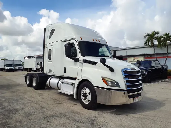 2020 FREIGHTLINER/MERCEDES NEW CASCADIA PX12664