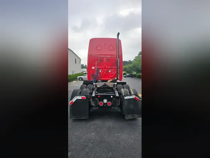 2019 FREIGHTLINER CASCADIA 125