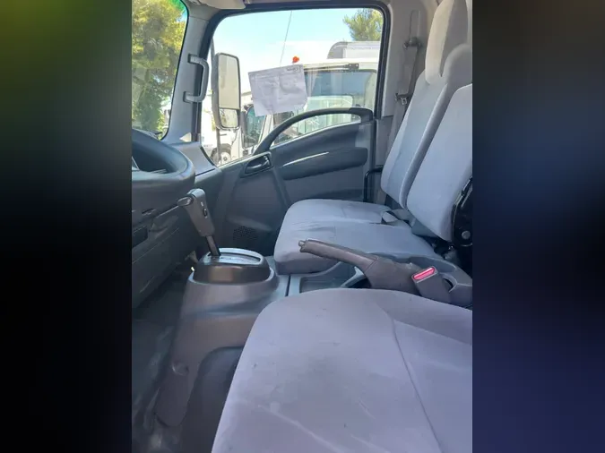 2019 ISUZU NPR