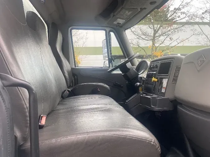 2019 International 4300