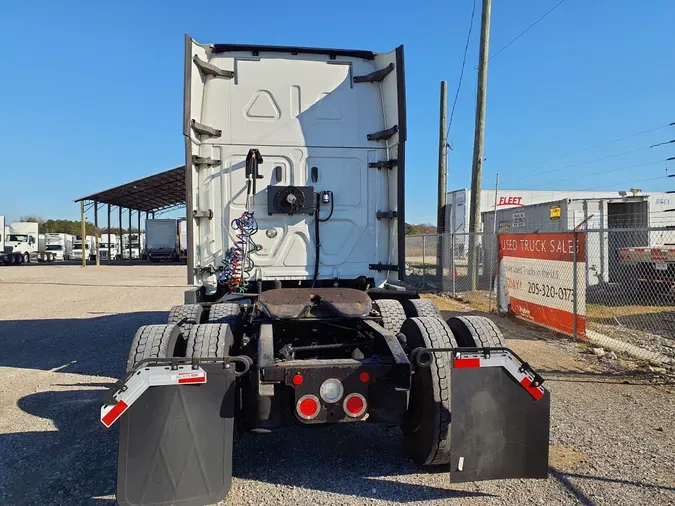 2019 FREIGHTLINER/MERCEDES CASCADIA 125