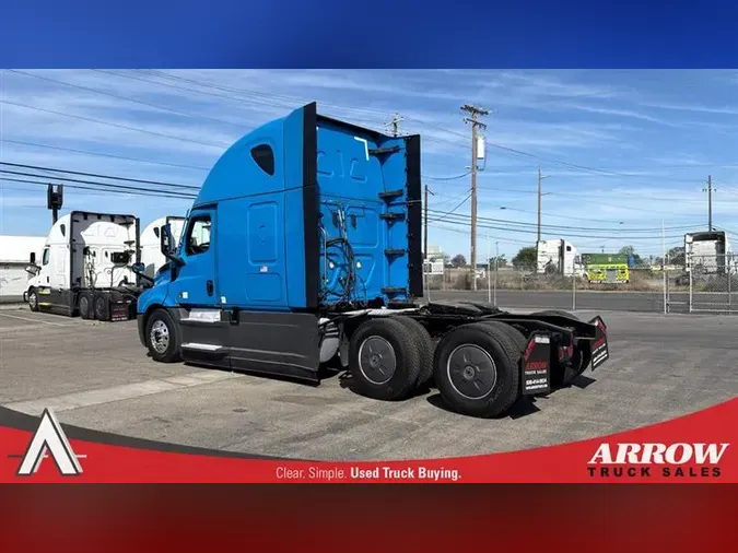 2022 FREIGHTLINER CA126