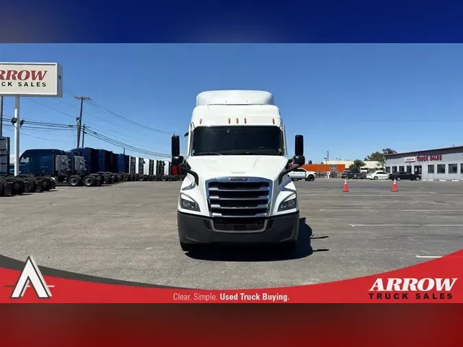 2022 FREIGHTLINER CA116