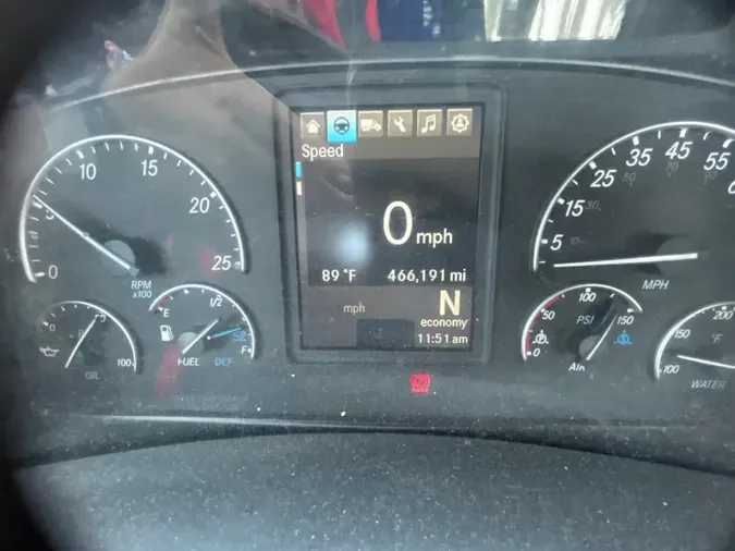 2020 FREIGHTLINER NEW CASCADIA 116