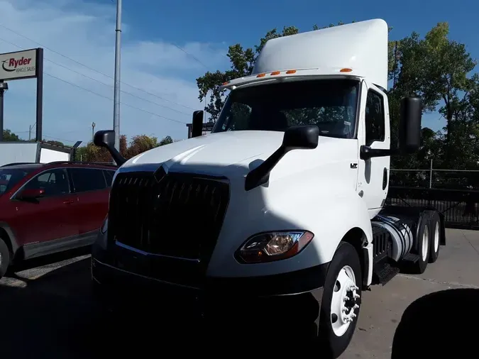 2020 NAVISTAR INTERNATIONAL LT625 DAYCAB T/Acad982950812d51e754a8de31b7e266c