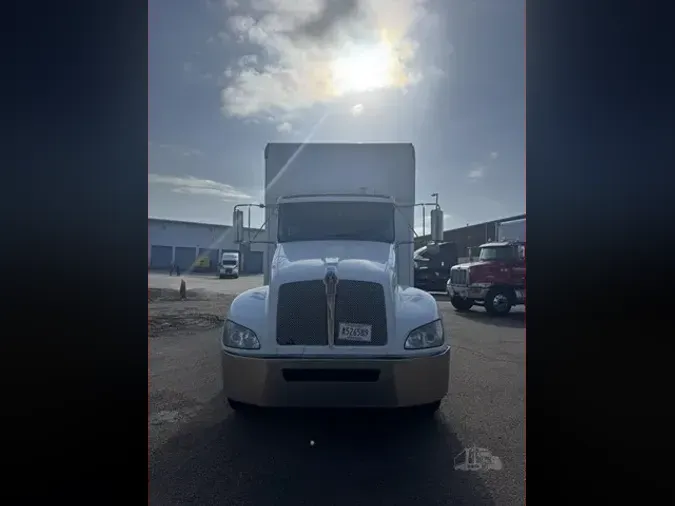 2020 KENWORTH T270